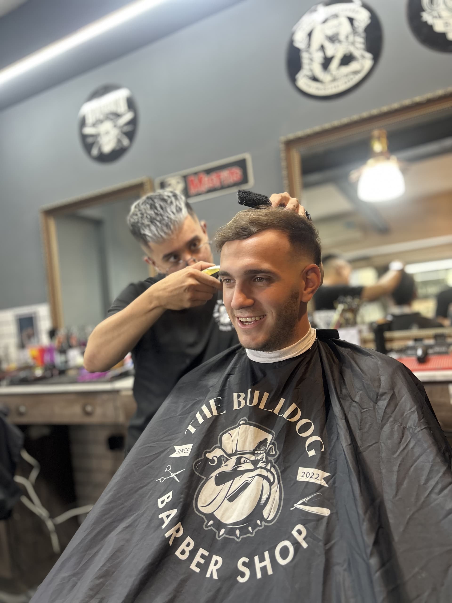 Corte de pelo y barba en The Bulldog Barber Shop, barbería en Buenos Aires (foto 1 de 11)