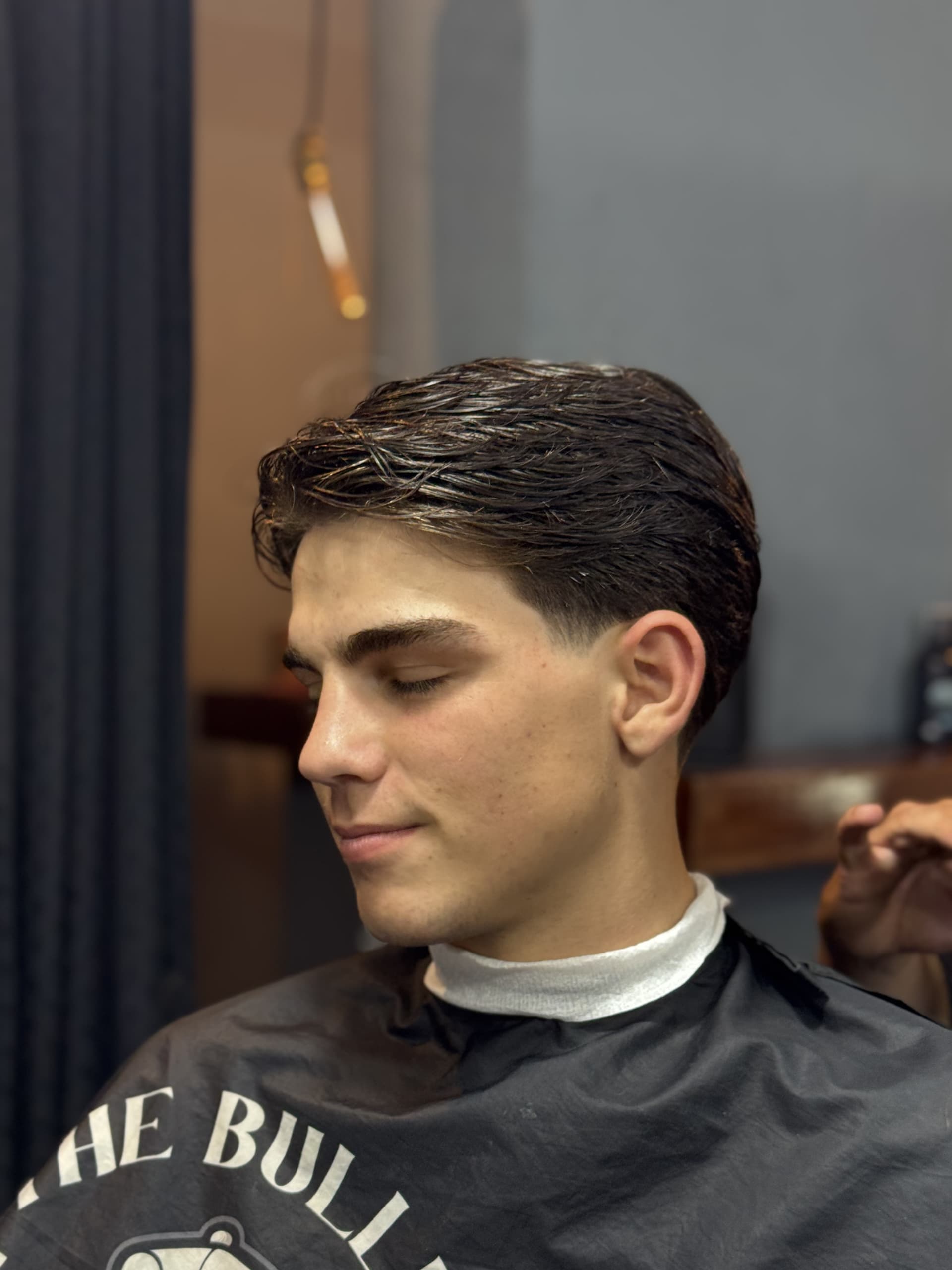 Corte de pelo y barba en The Bulldog Barber Shop, barbería en Buenos Aires (foto 2 de 11)