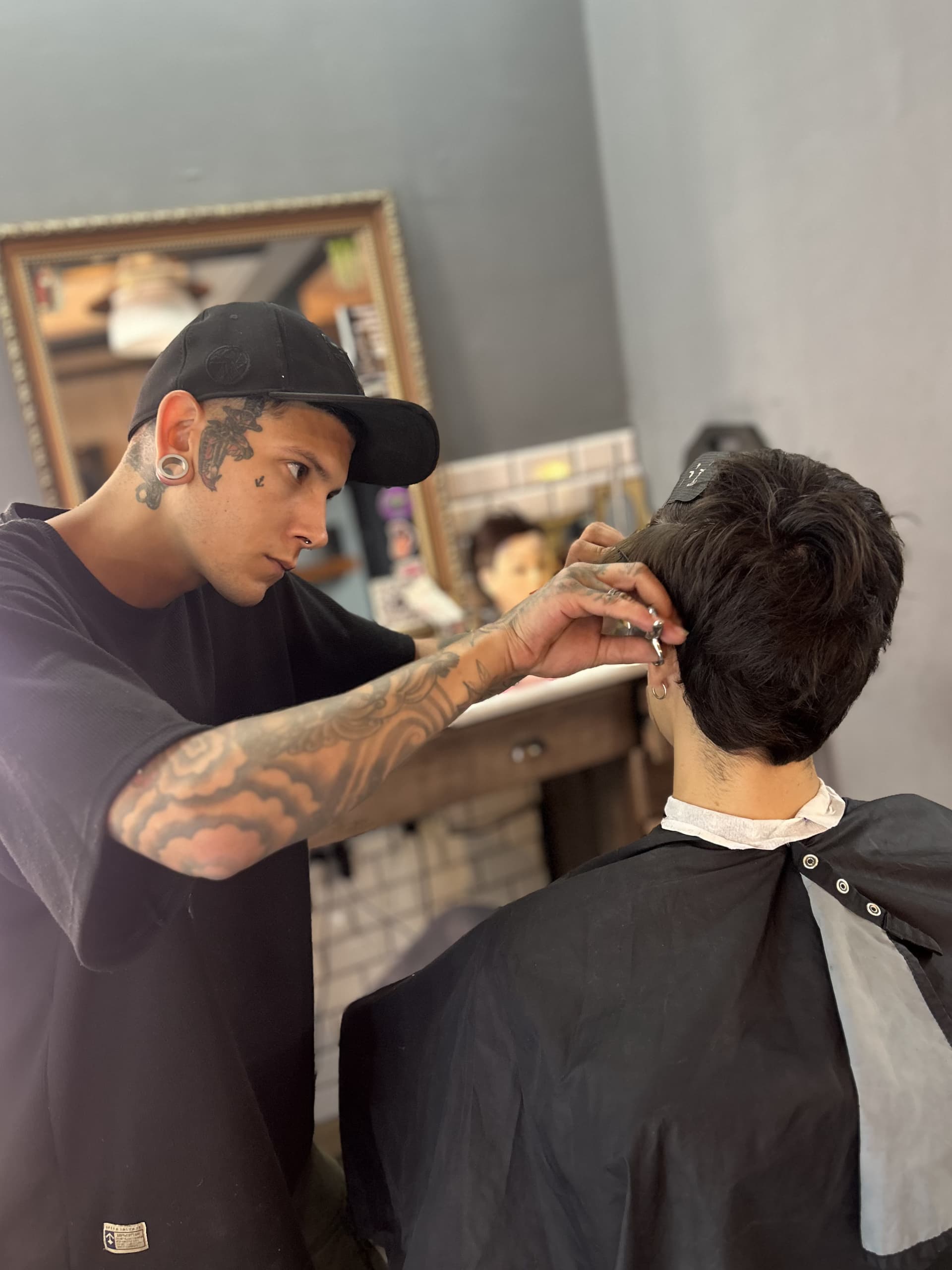 Corte de pelo y barba en The Bulldog Barber Shop, barbería en Buenos Aires (foto 4 de 11)