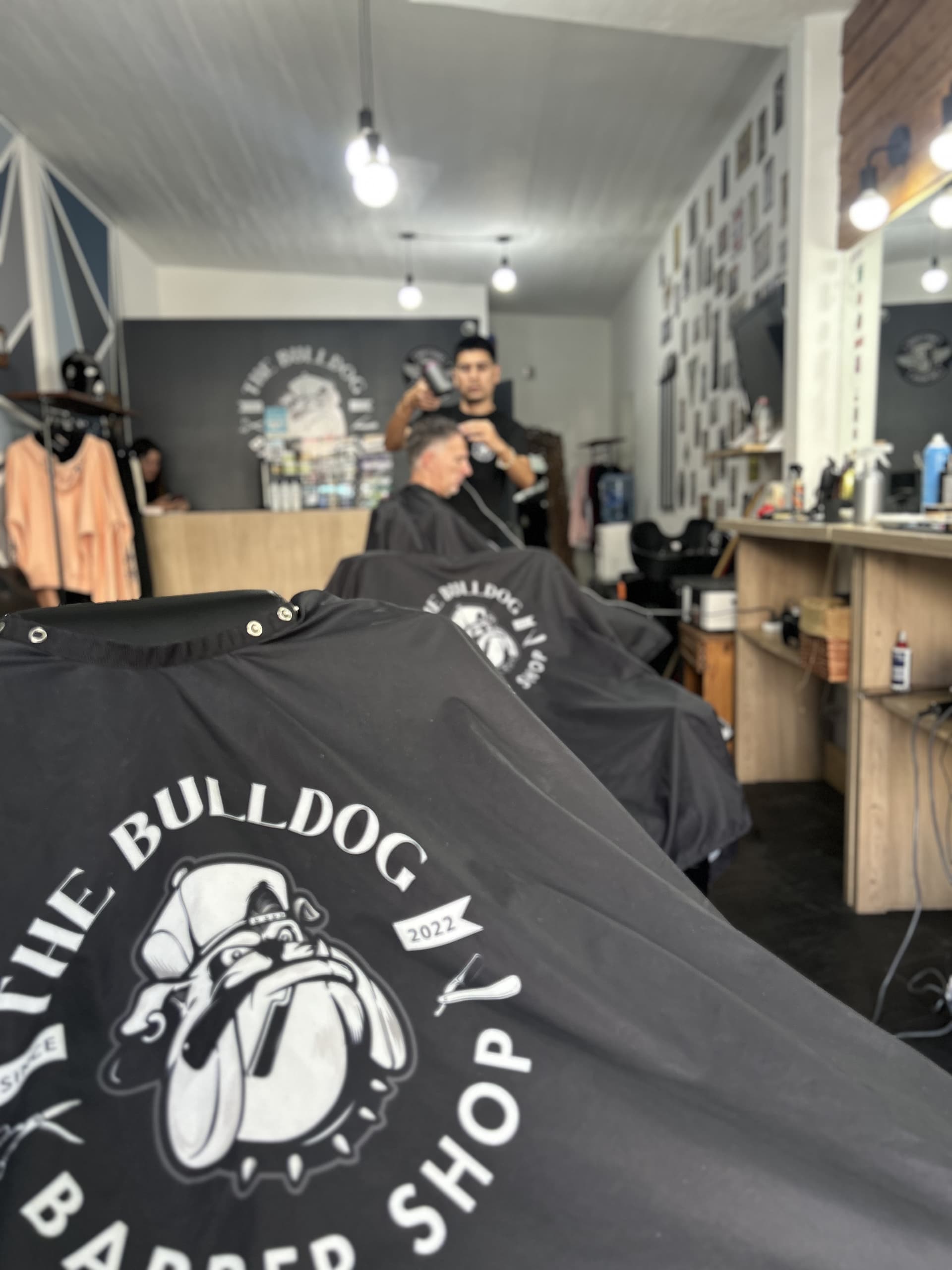 Corte de pelo y barba en The Bulldog Barber Shop, barbería en Buenos Aires (foto 9 de 11)